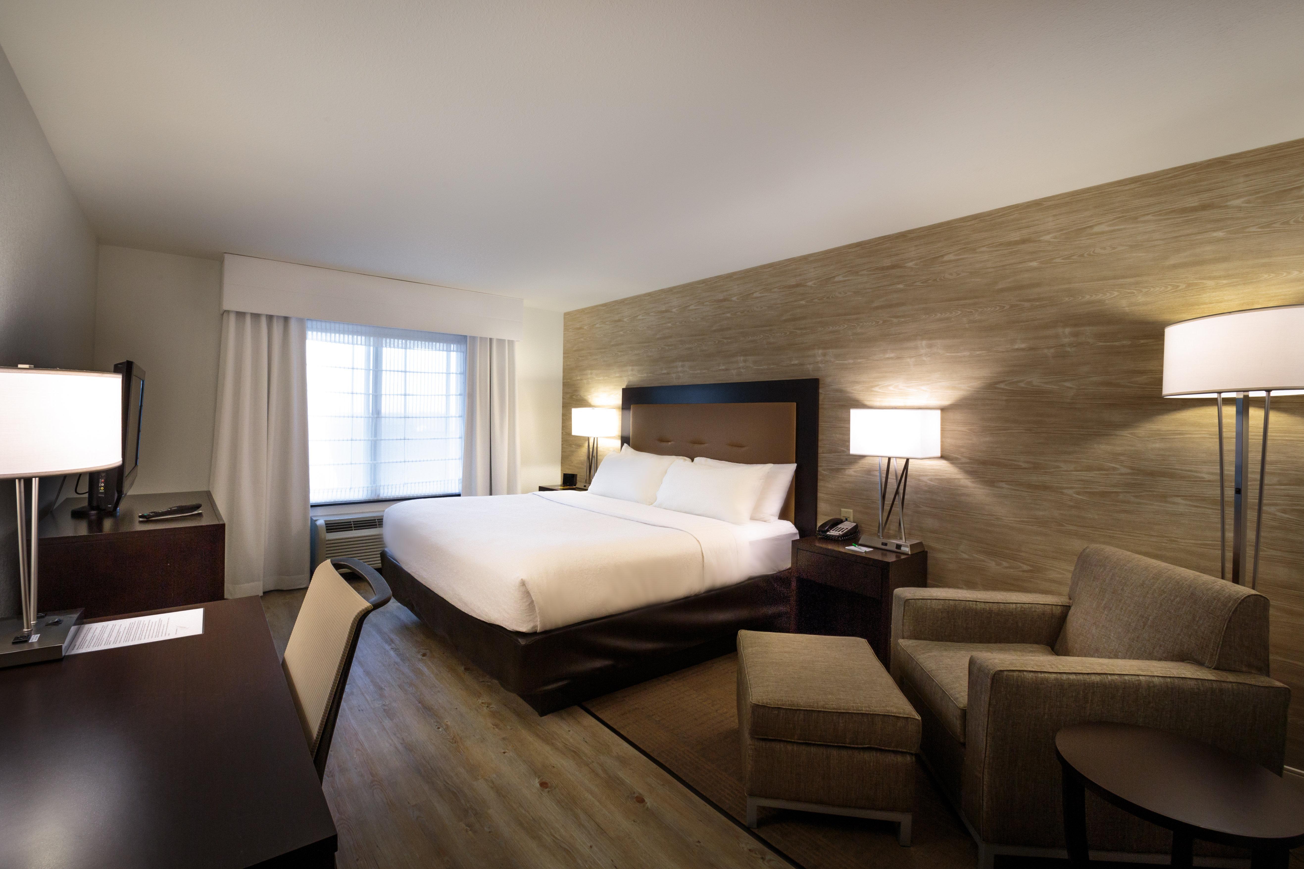 Holiday Inn Hotel & Suites Bloomington Airport By Ihg Dış mekan fotoğraf