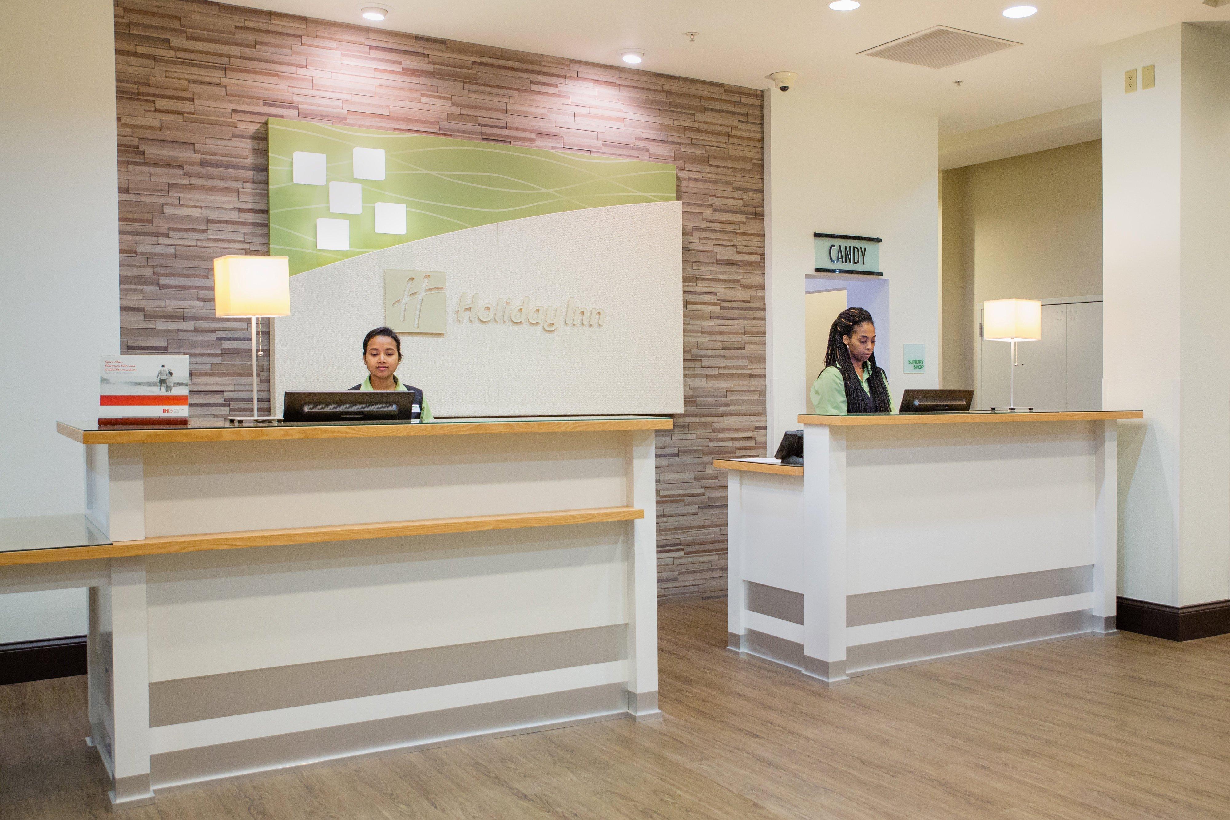 Holiday Inn Hotel & Suites Bloomington Airport By Ihg Dış mekan fotoğraf