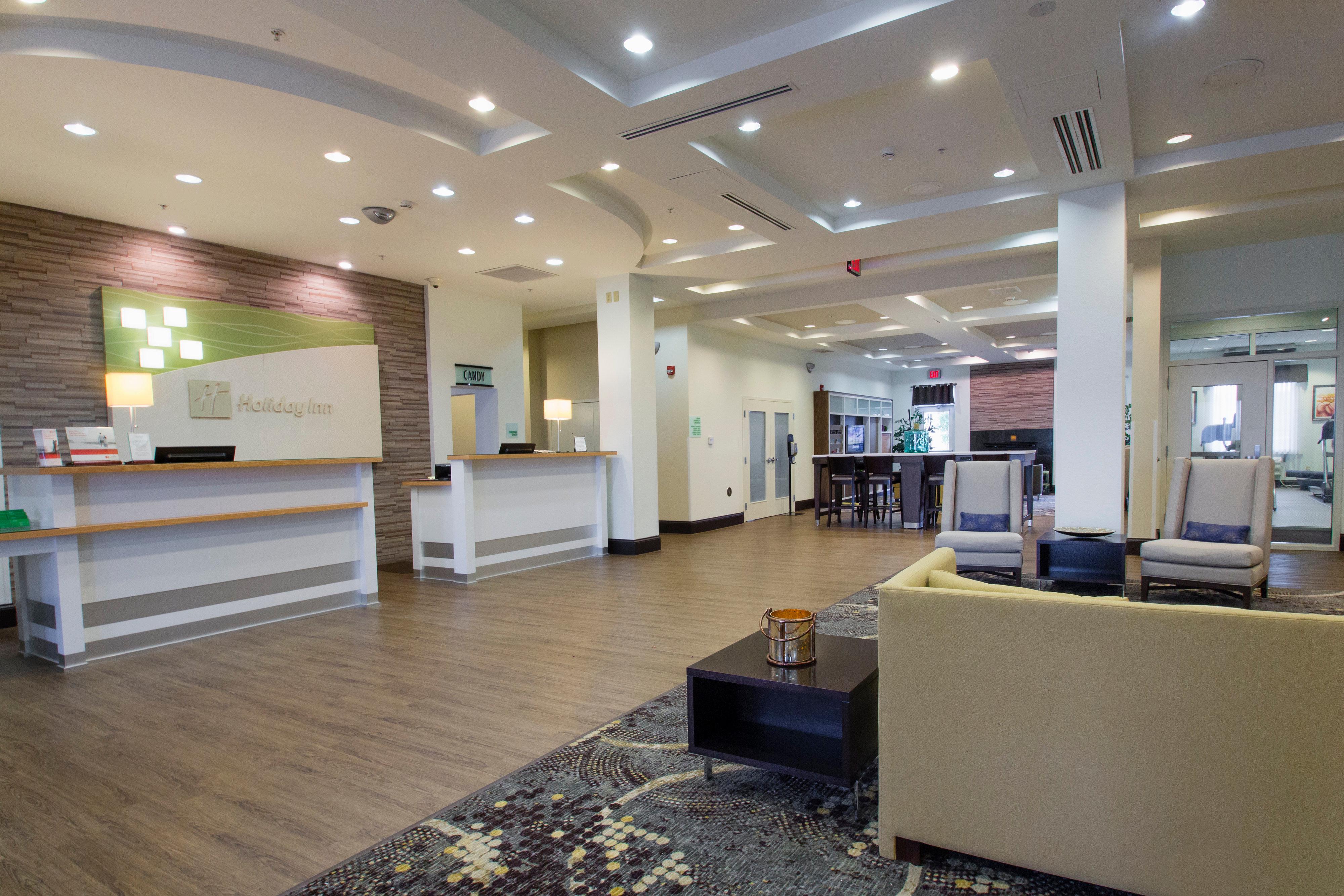 Holiday Inn Hotel & Suites Bloomington Airport By Ihg Dış mekan fotoğraf