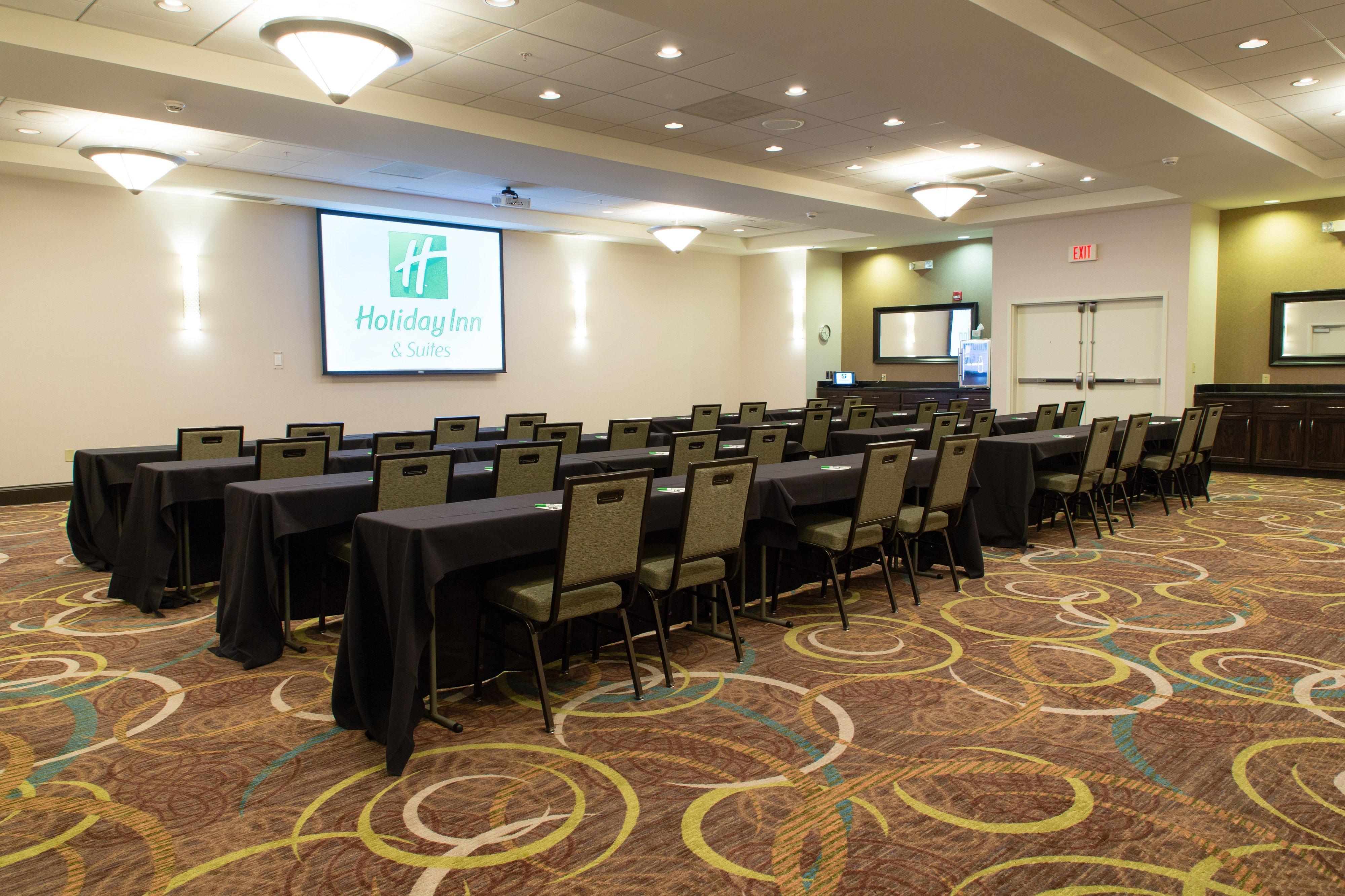Holiday Inn Hotel & Suites Bloomington Airport By Ihg Dış mekan fotoğraf