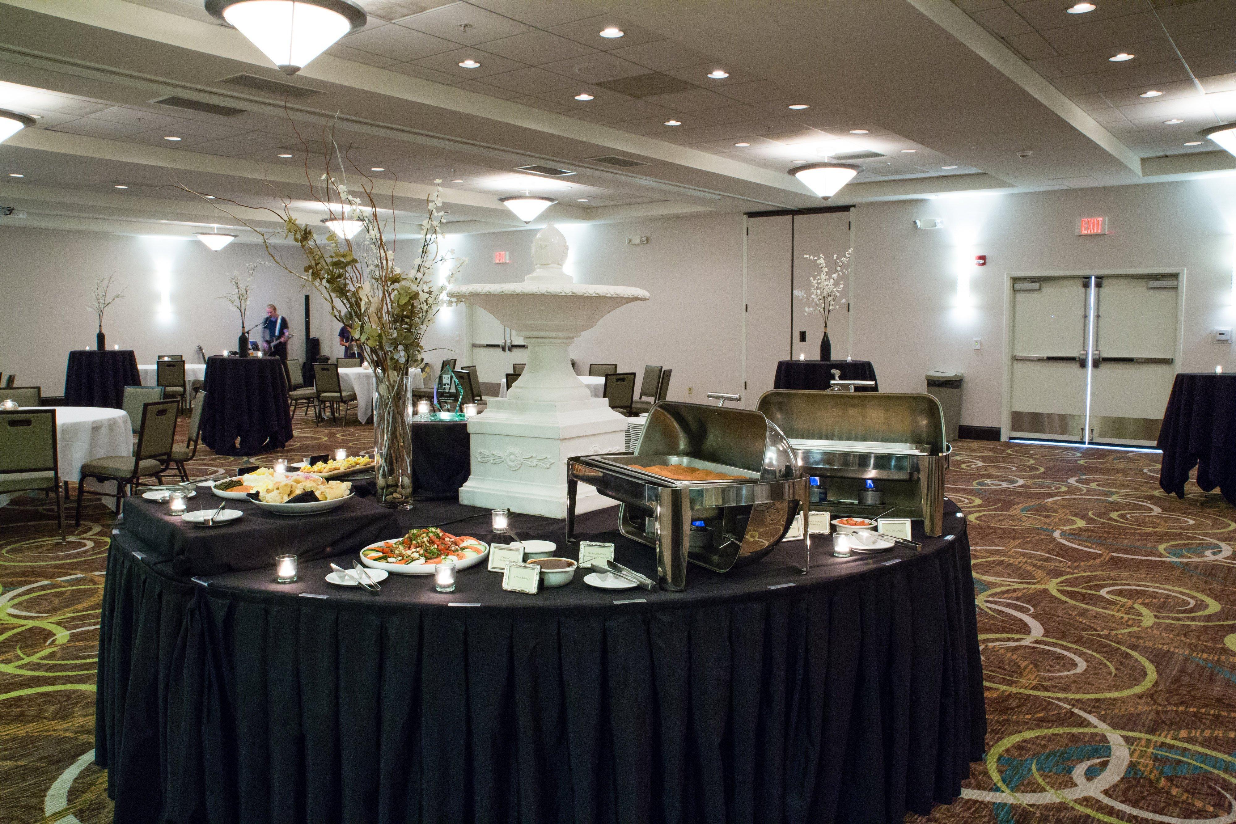 Holiday Inn Hotel & Suites Bloomington Airport By Ihg Dış mekan fotoğraf