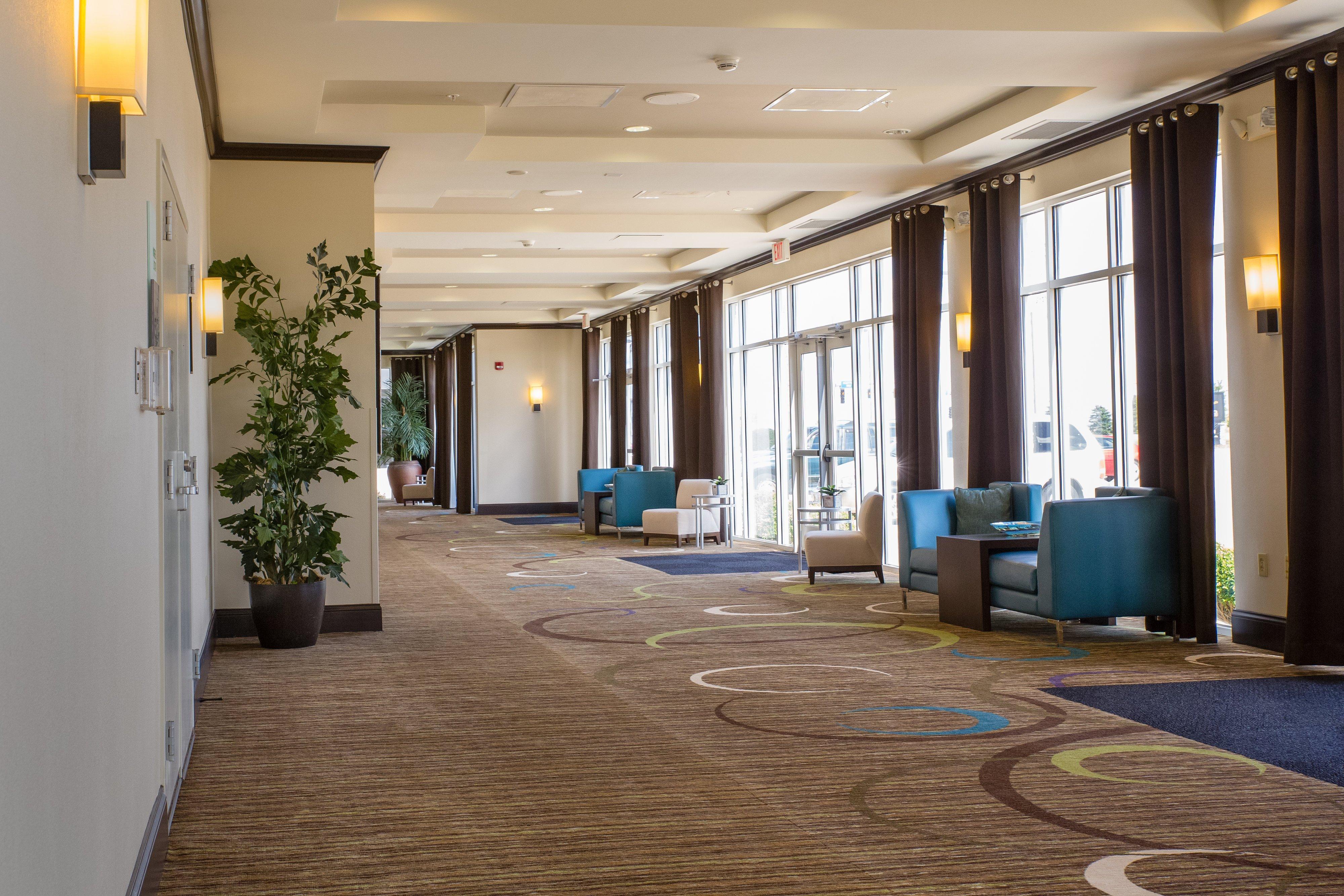 Holiday Inn Hotel & Suites Bloomington Airport By Ihg Dış mekan fotoğraf