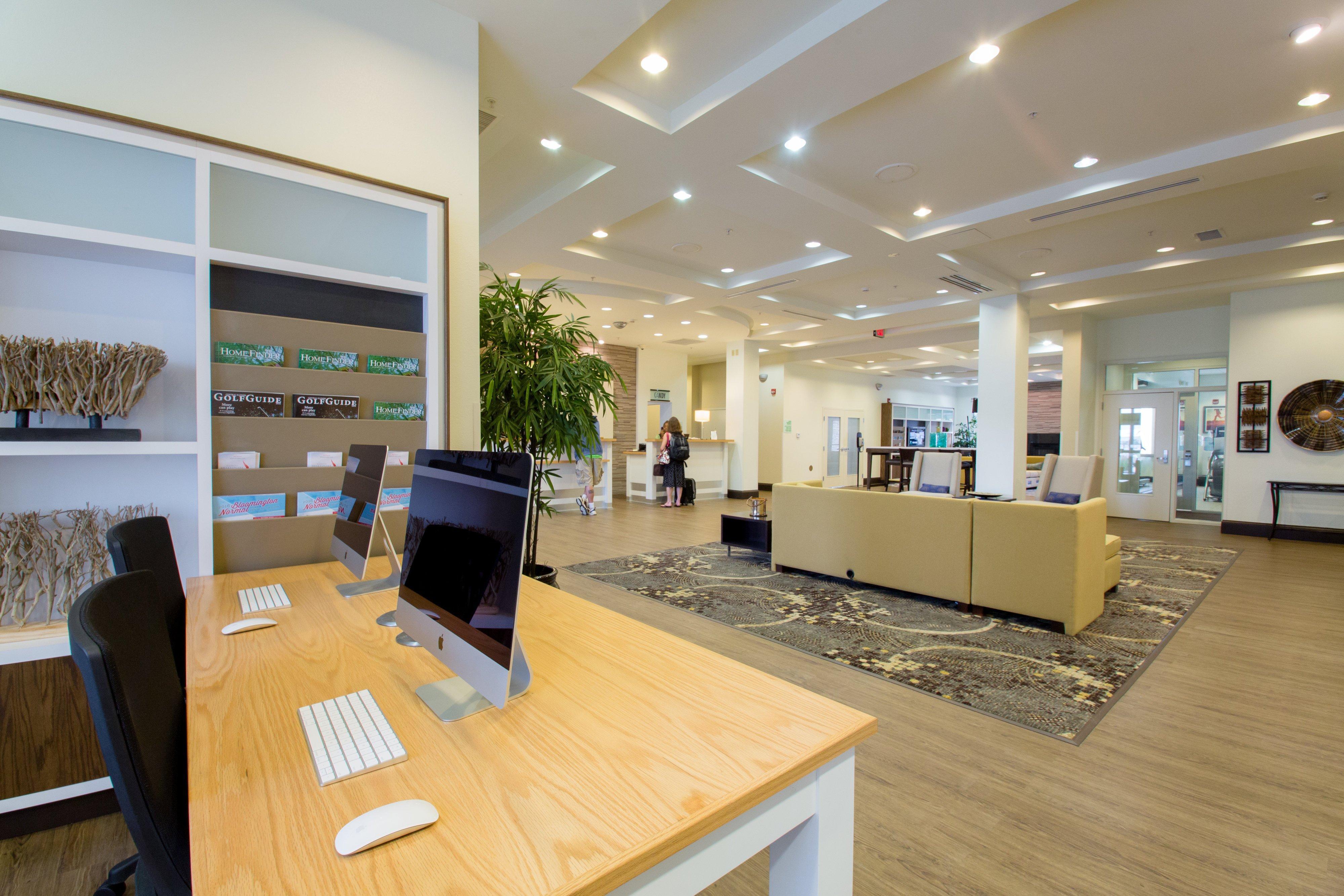 Holiday Inn Hotel & Suites Bloomington Airport By Ihg Dış mekan fotoğraf