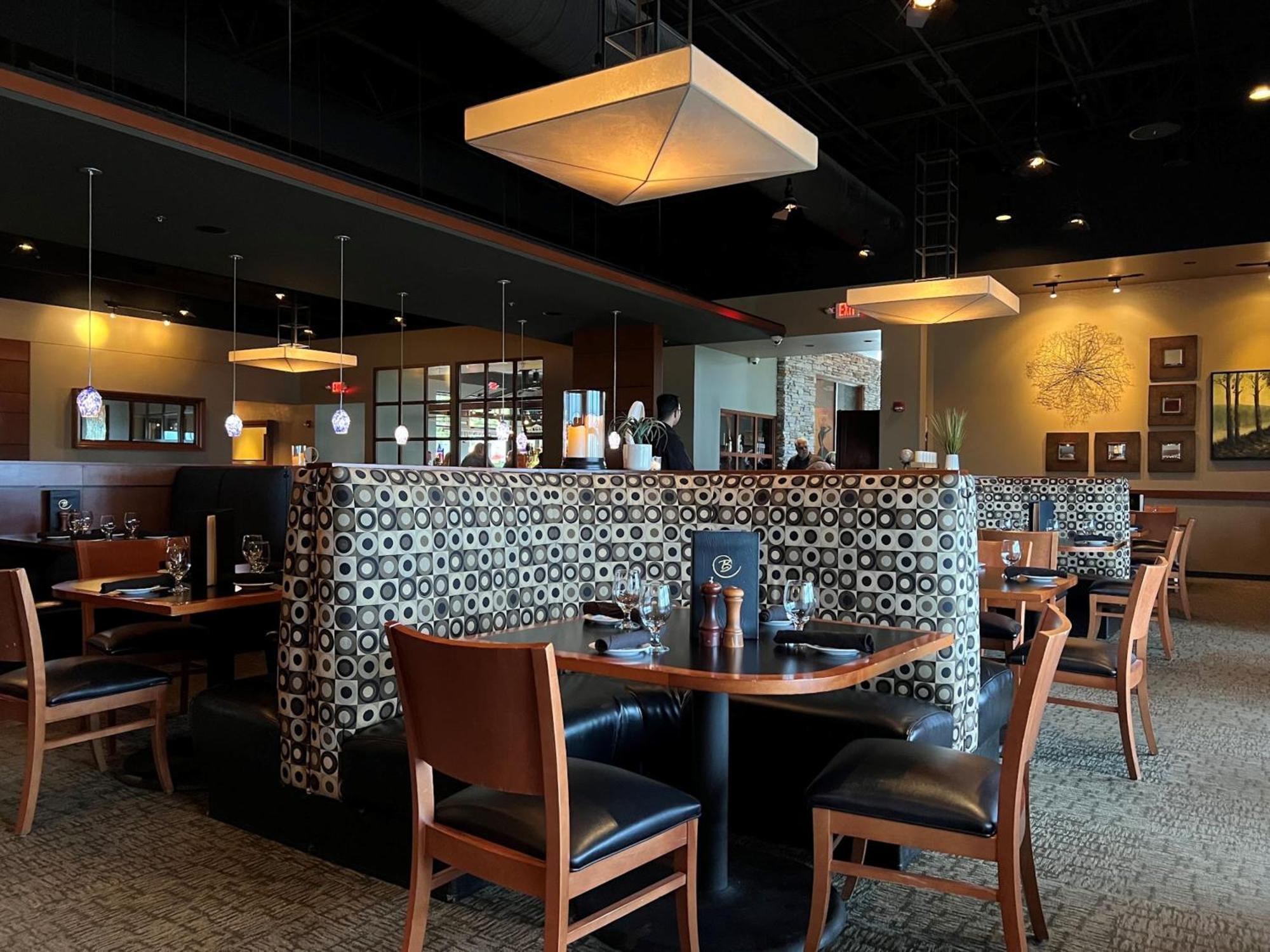 Holiday Inn Hotel & Suites Bloomington Airport By Ihg Dış mekan fotoğraf