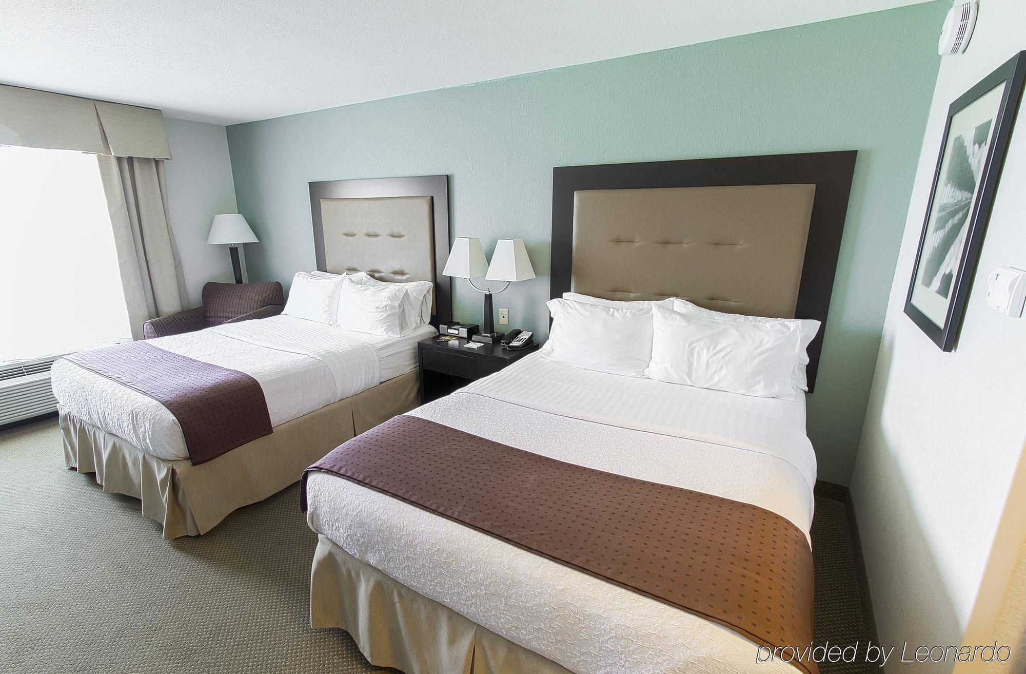 Holiday Inn Hotel & Suites Bloomington Airport By Ihg Dış mekan fotoğraf